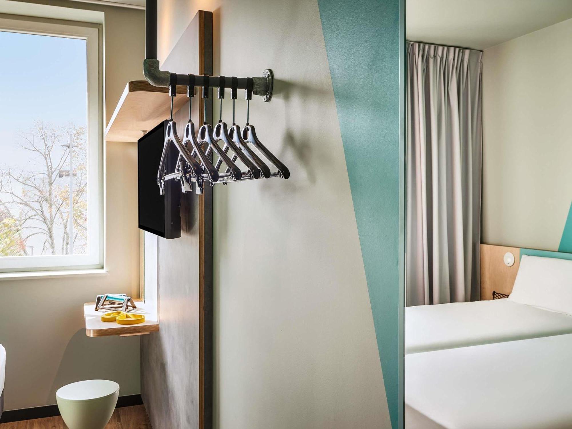 Ibis Budget Brest Sud Plougastel - Hotel Renove Exterior photo